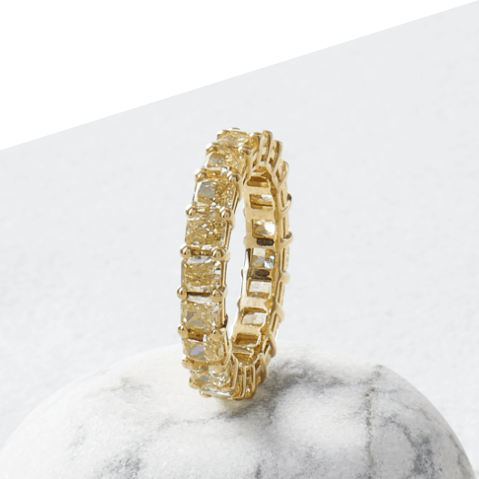 pezzi unici close-up Colombi Diamonds